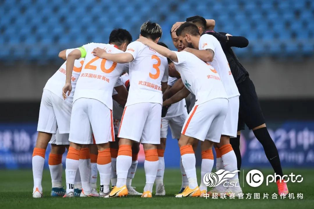 مواعيد مباريات ربع نهائي دوري أبطال أوروبا 2025