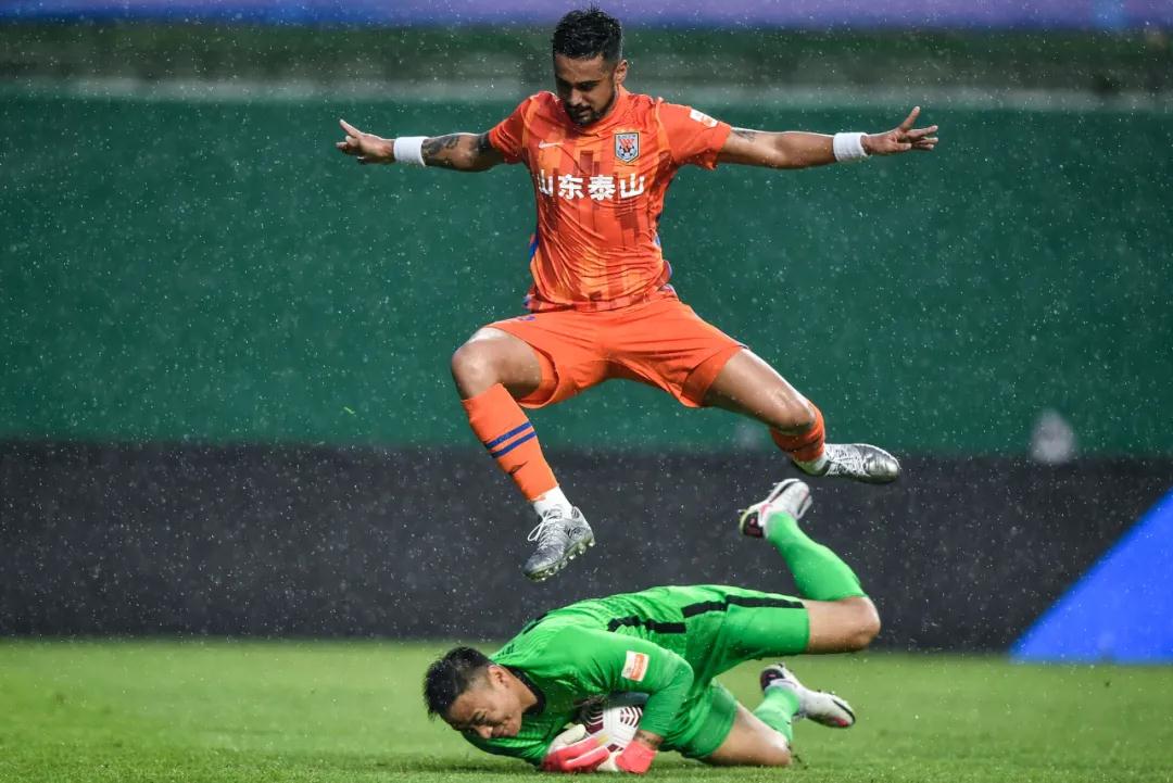 ترتيب الدوري الألماني الممتازتحليل مفصل لأفضل الفرق والأداء