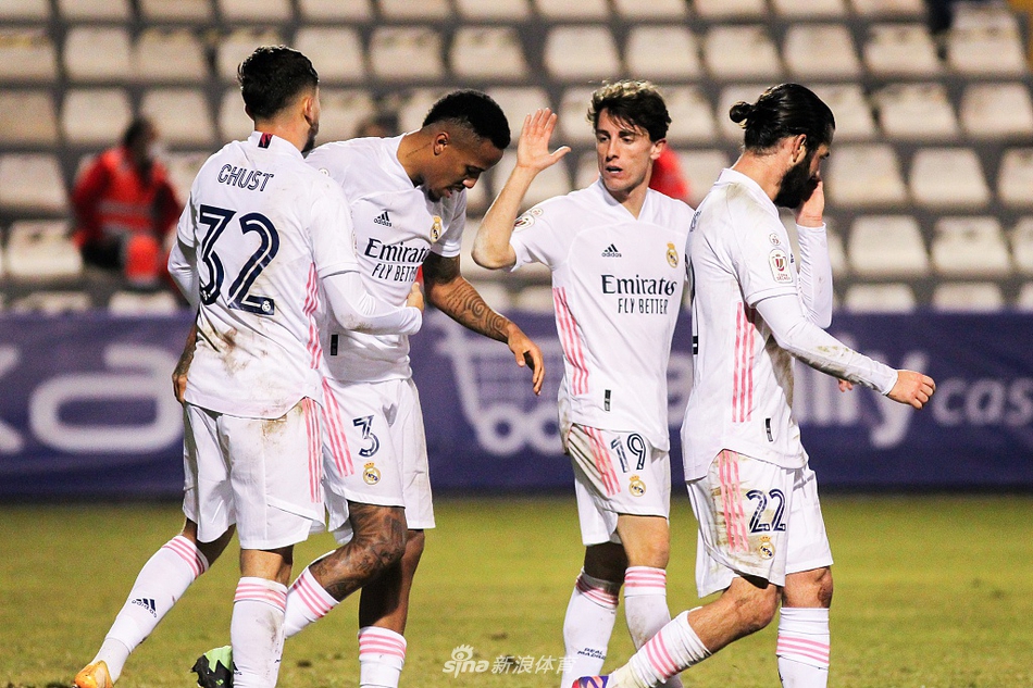 العرب والبرازيل في مونديال الأنديةتاريخ من المواجهات وطموح الهلال لكسر الهيمنة